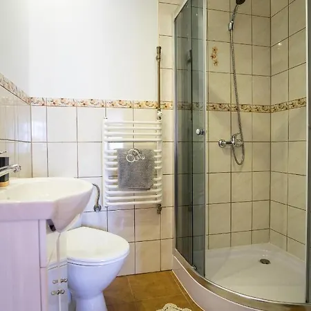 - Króle 16 * Zakopane